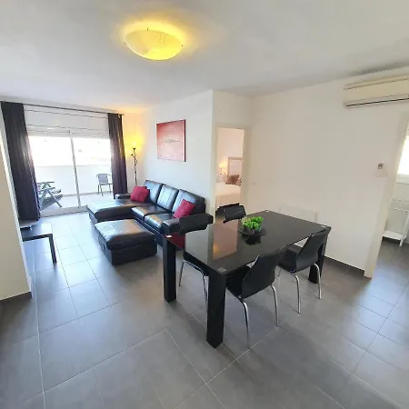 Apartamento Apartamento Sant Mori-2 *